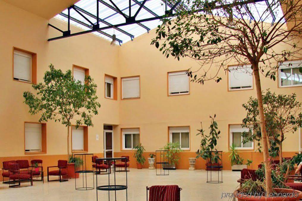 Ahc Hoteles Caceres Exterior photo